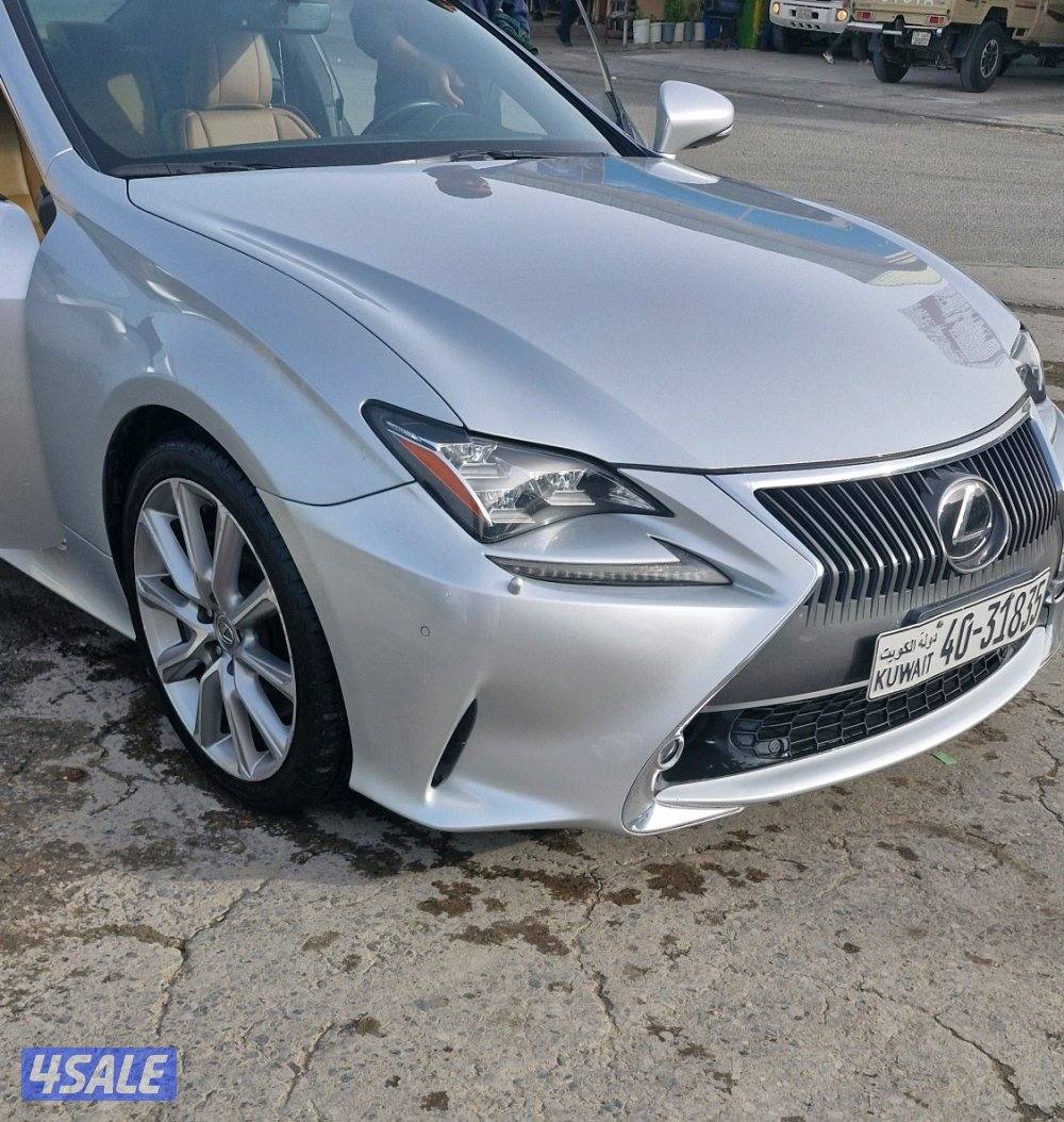 للبيع لكزس RC 200 T / صبغ الوكالة / نظيفة جدا/بحالة الوكالة12