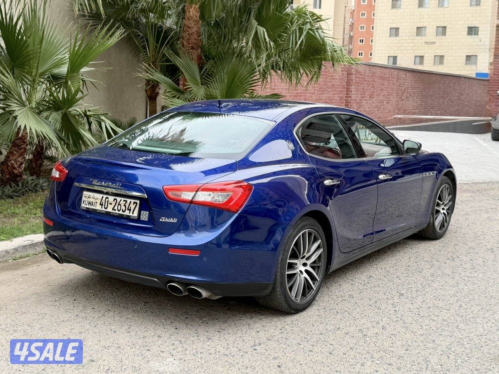 Ghibli full option new shape excellent conditions 20174