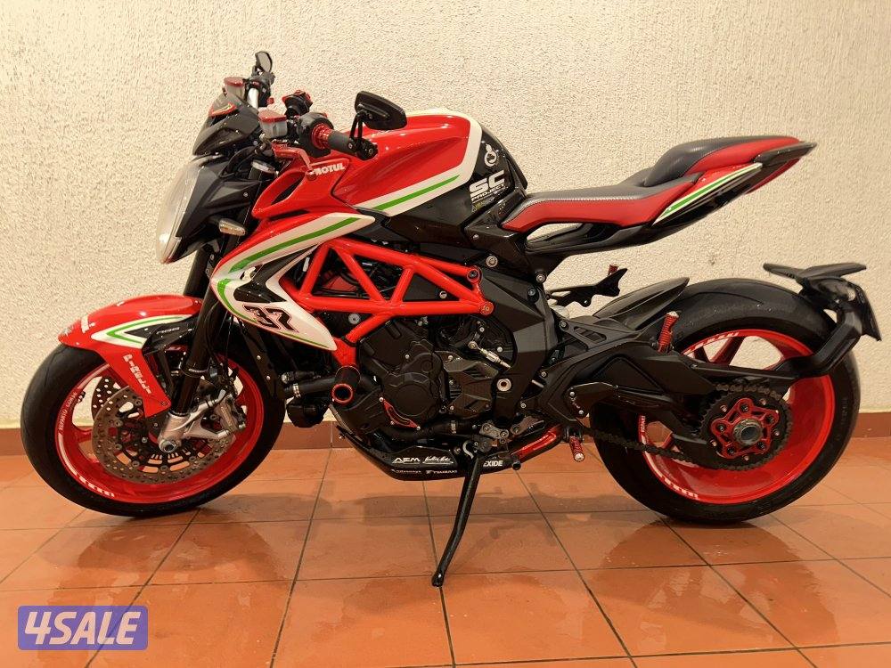 Mv agusta brutale 800rc3