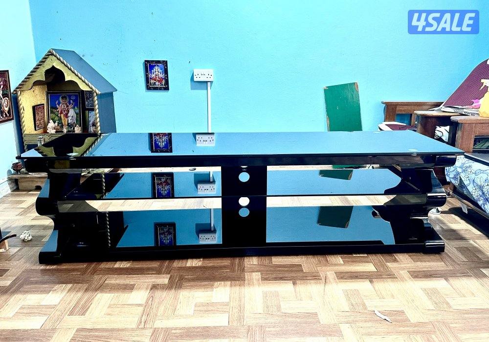 DIXON BLACK GLASS TOP TV TABLE, 3 months old, Like NEW, No scratches2