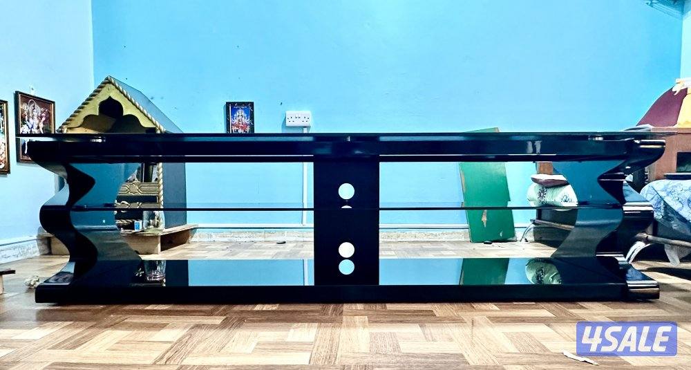 DIXON BLACK GLASS TOP TV TABLE, 3 months old, Like NEW, No scratches8