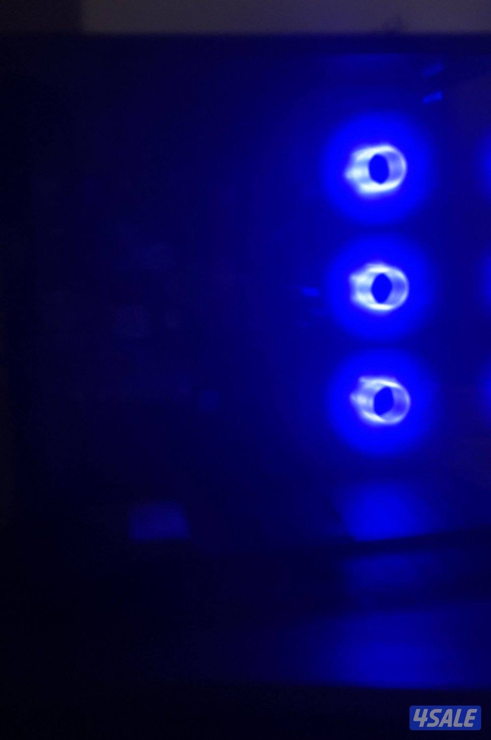 بي سي قيمينق مع اغراضه 1650 i53