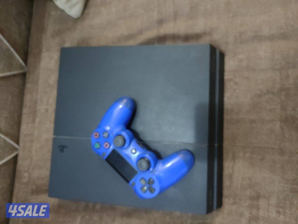 سوني 4 حاله جيدة جداً مع اغراضها5