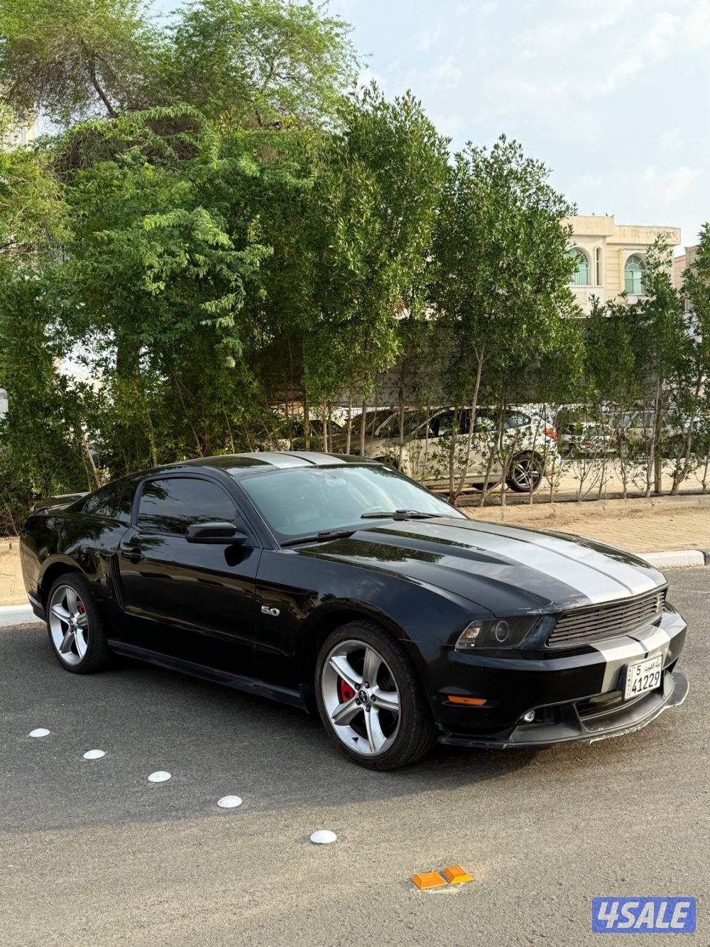 للبيع موستنج ٢٠١١ شاصي جيدد0