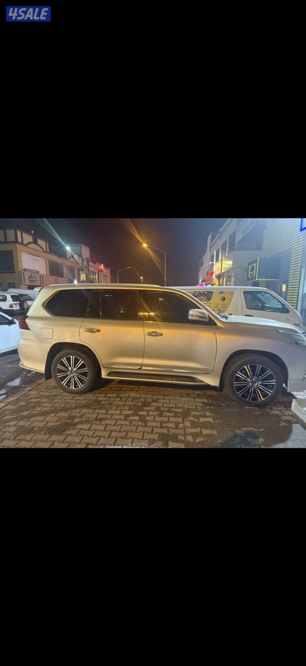 جيب لكزس 20160