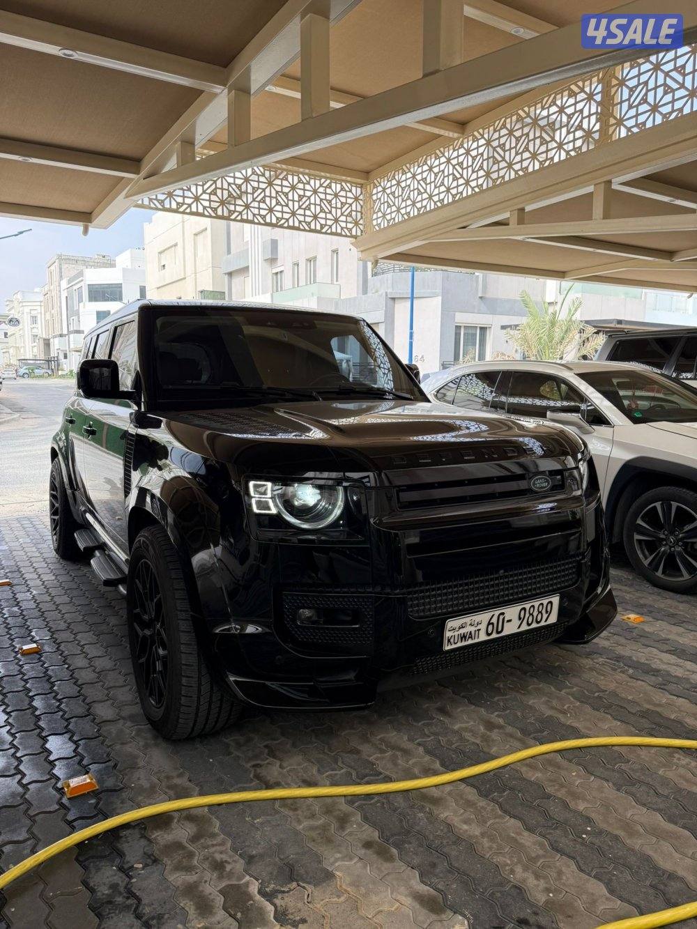 للبيع ديفندر 6 سلندر0