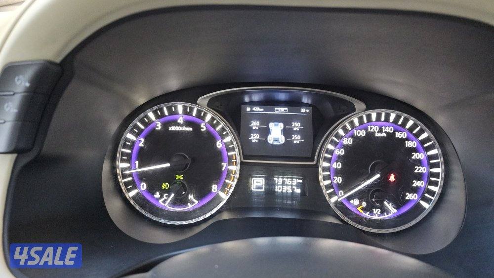 QX 60 super clean low mileage14