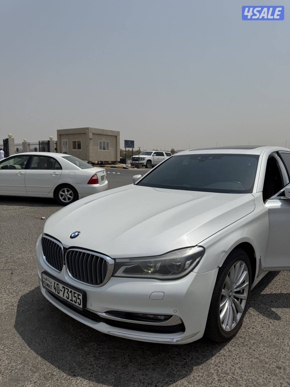 للبيع بي ام ٢٠١٦حجم٧٣٠0