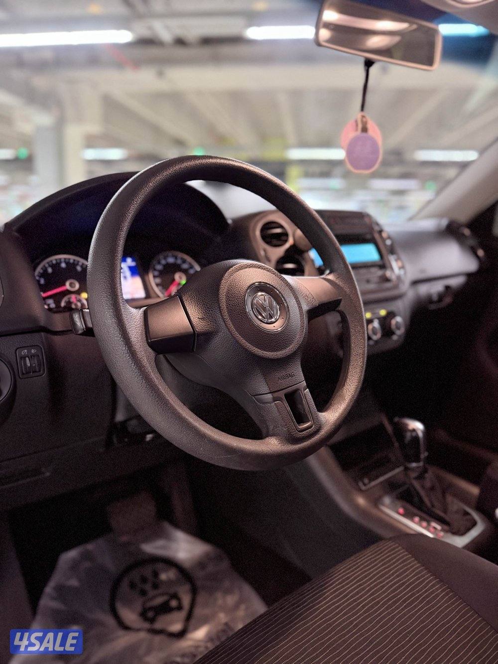 تيجوان 2013 عداد 100 الف وكالة6