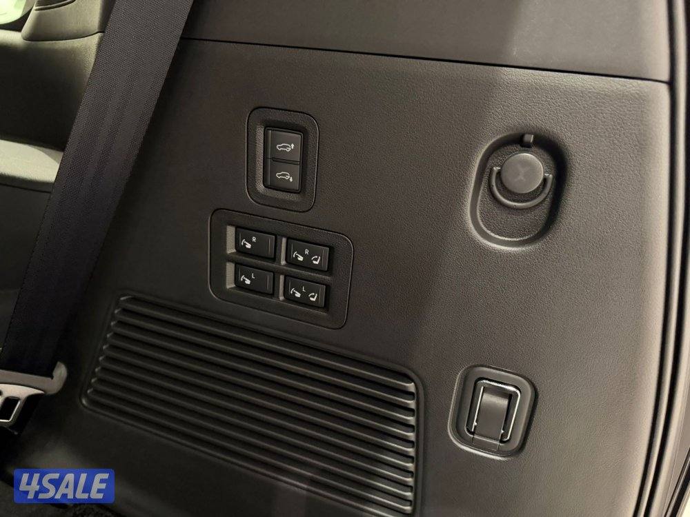 للبيع باترول ٢٠٢٥ بلاتنيوم اعلى فئه توين تيربو أصفار5