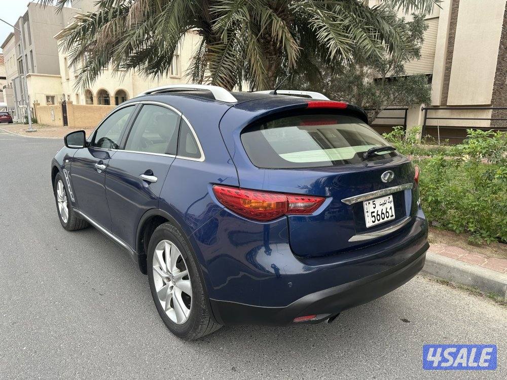 إنفينيتي FX نظيف 20142