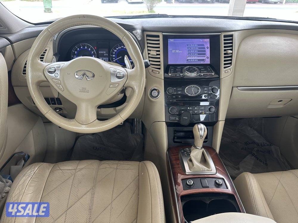 إنفينيتي FX نظيف 20145