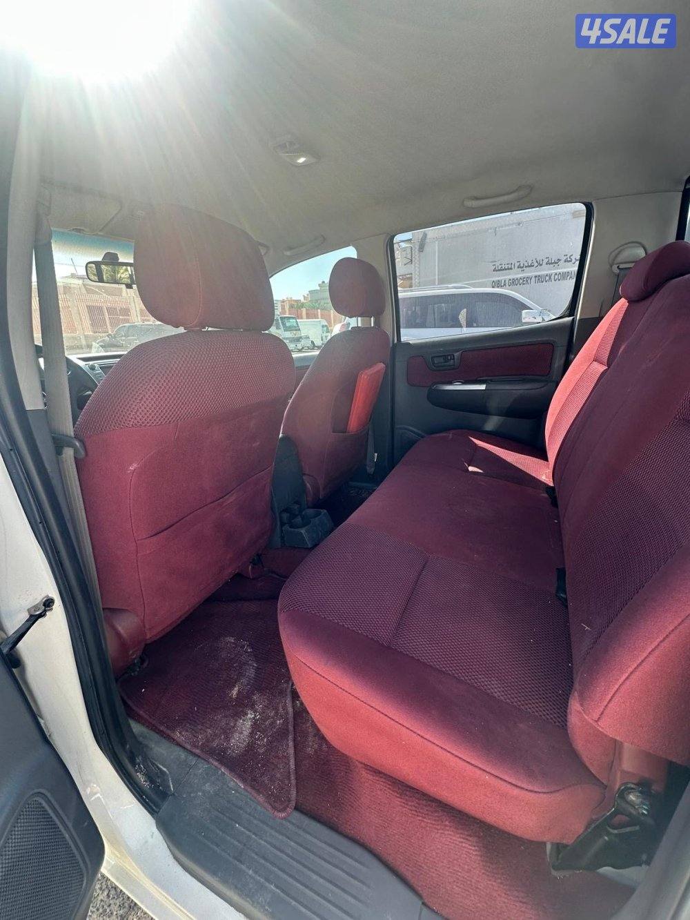 للبيع وانيت هايلكس قمارتين6