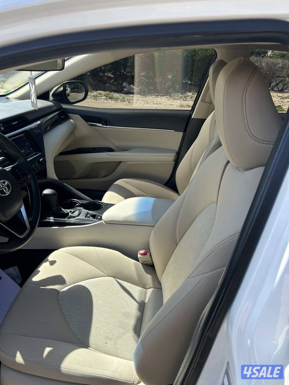 كامري 2020 صبغ الوكاله عدا قطعتين3