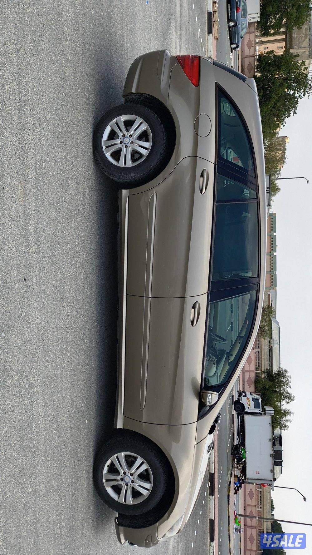 R-class عائليه2