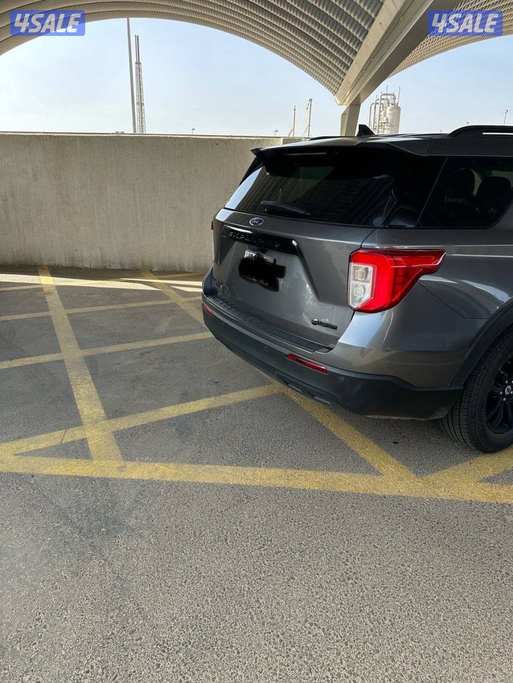 Ford - Explorer XLT3