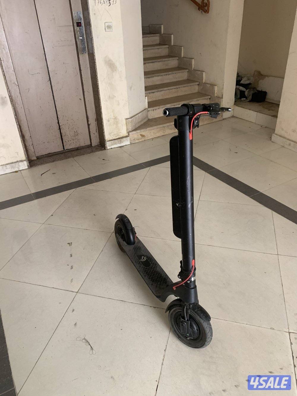 سكوتر كهربائي CRONY X8 اتصال عادي فقط2