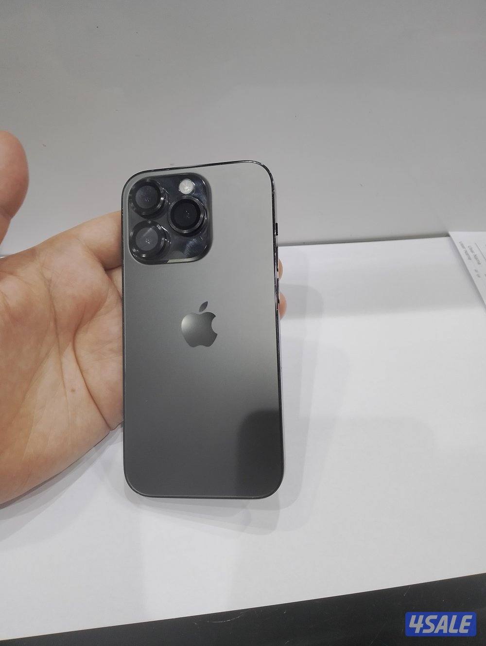 ايفون 14pro جيجا 5120