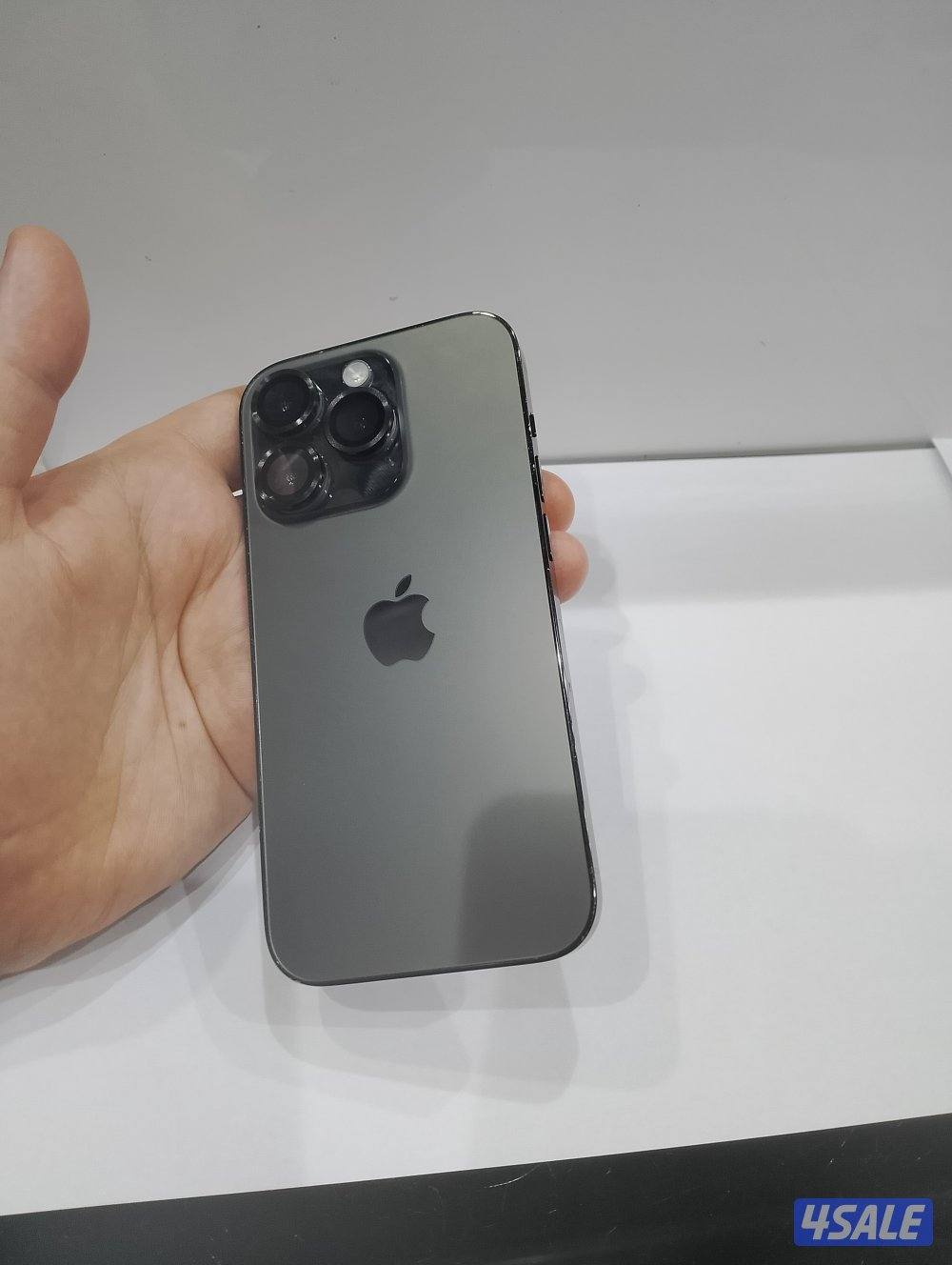 ايفون 14pro جيجا 5121