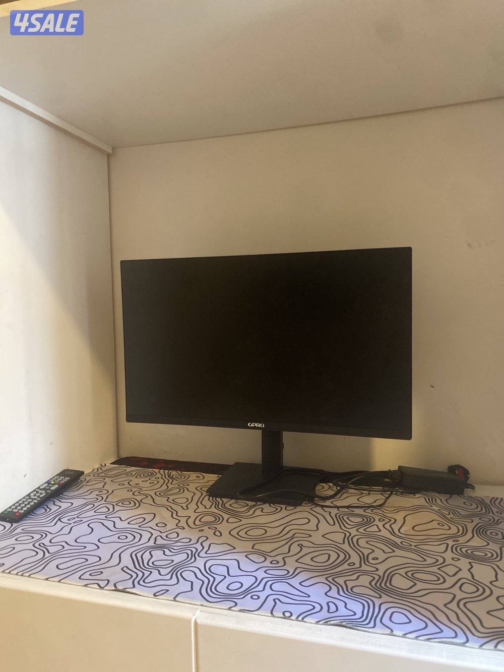 ‏شاشة من شركٌة GPRO 2k 165 HZ 27 بوصه 1  الشاشة ما أعرف شنو مشكلتها MS0