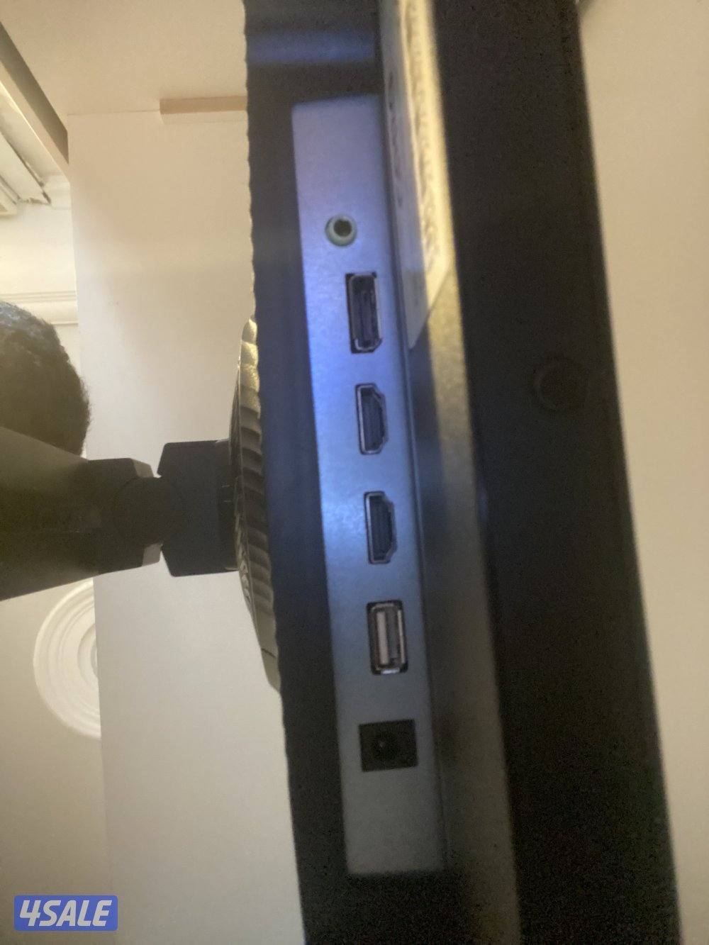 ‏شاشة من شركٌة GPRO 2k 165 HZ 27 بوصه 1  الشاشة ما أعرف شنو مشكلتها MS2