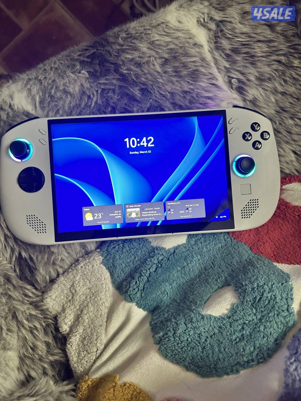 Legion go s بحال جيده  مع شحن0