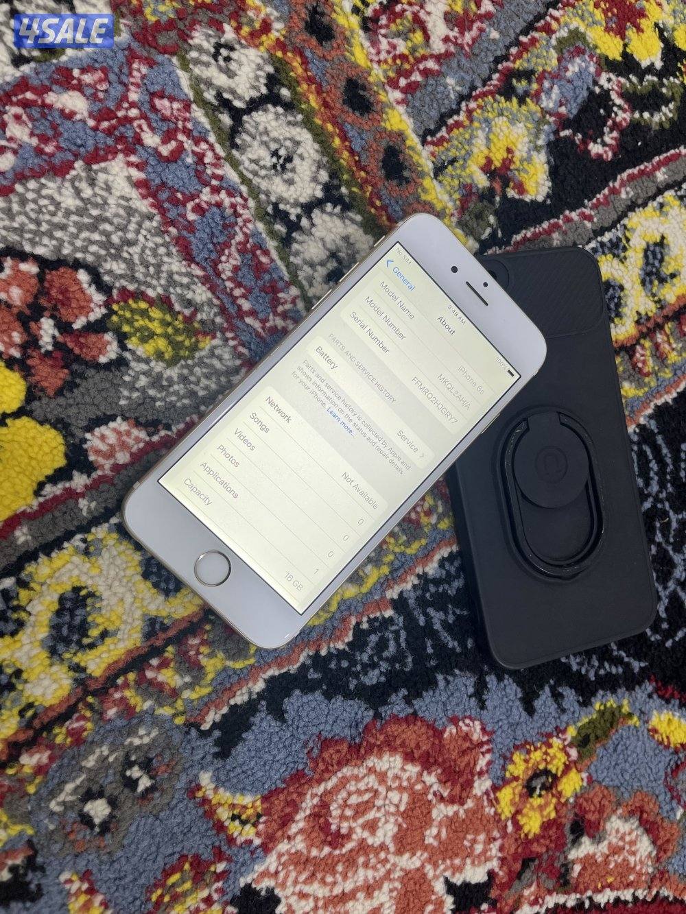 ايفون 6s نظيف 16 قيقا بطارية 78 نظيف وشغال تمام مع كفر4