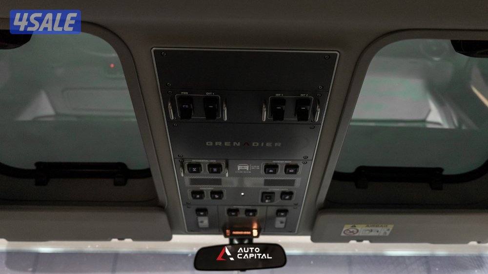 GRENADIER - INEOS - Special Addition - 5 seats8