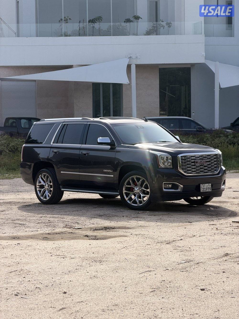 للبيع يوكن دينالي 2015 صبغ الوكالة0