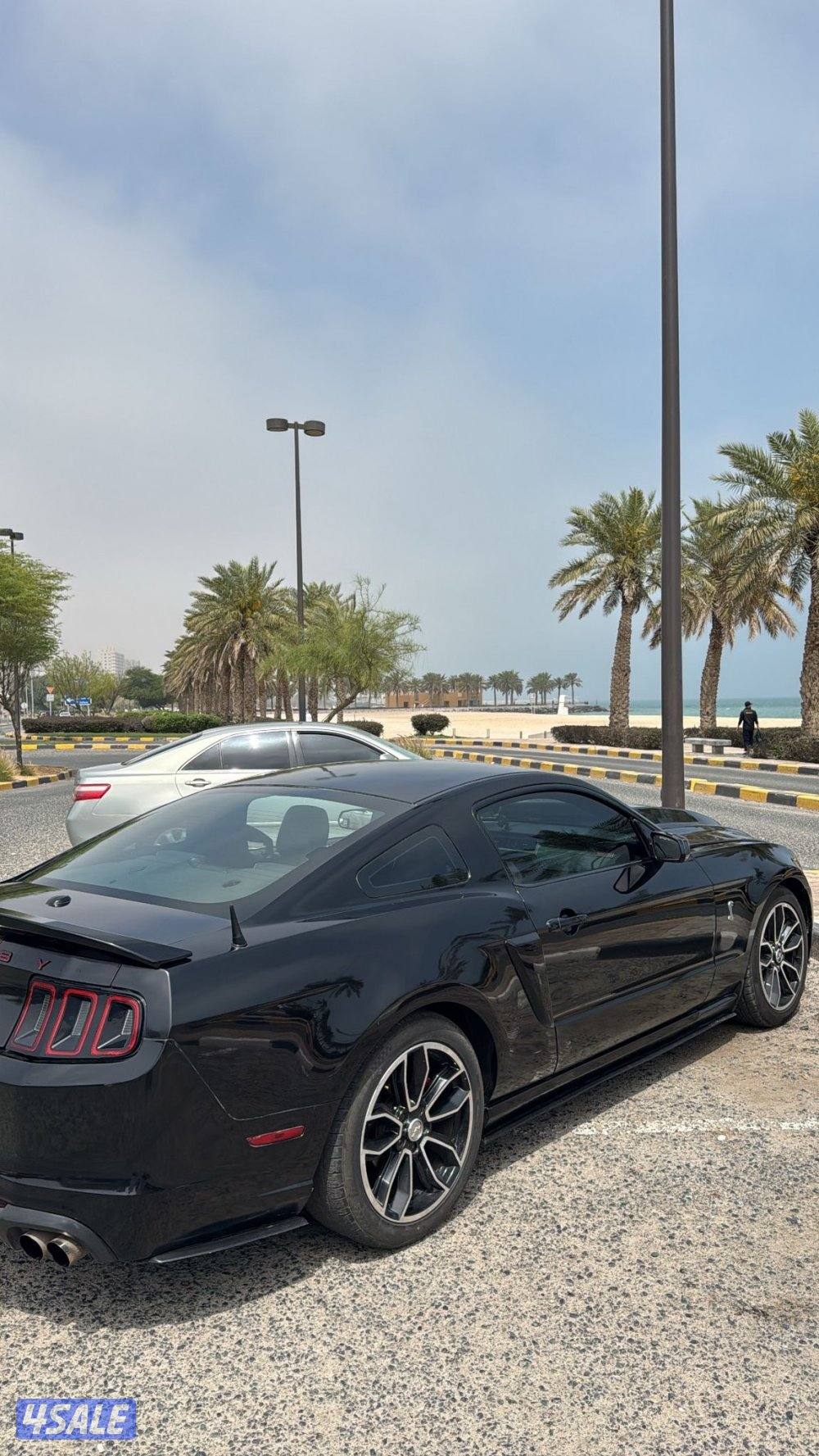 للبيع موستنق سبشل كاليفورنيا قير عادي 8 سلندر ستوك وكاله موديل 20101