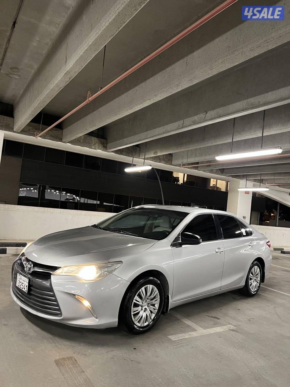 كامري 2017 عداد 200 بحالة الوكاله0