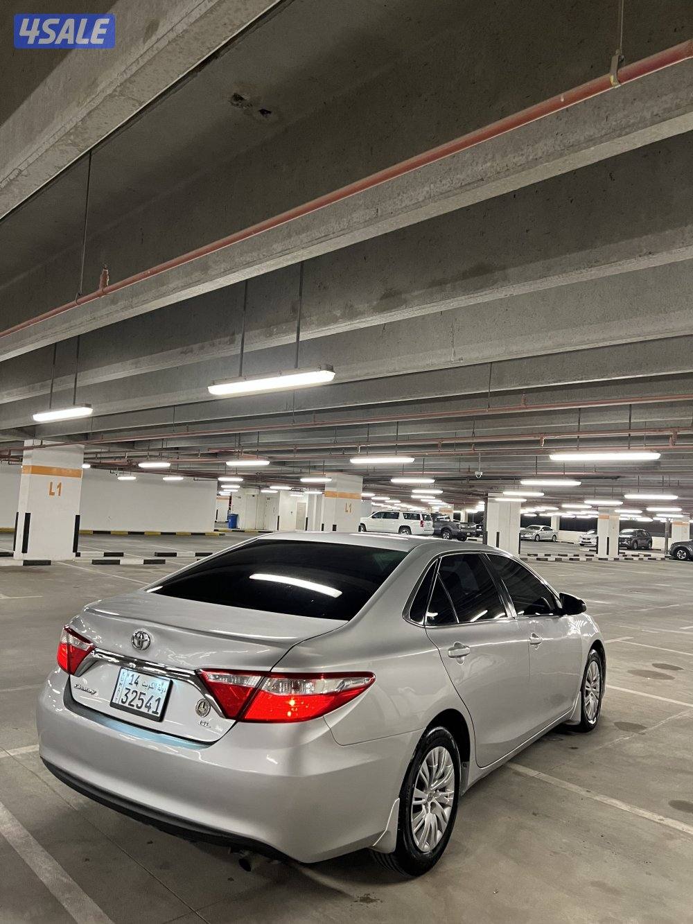 كامري 2017 عداد 200 بحالة الوكاله3