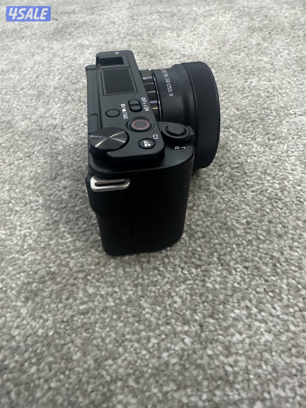 كاميرا Sony ZV-E10 بحالة ممتازة4