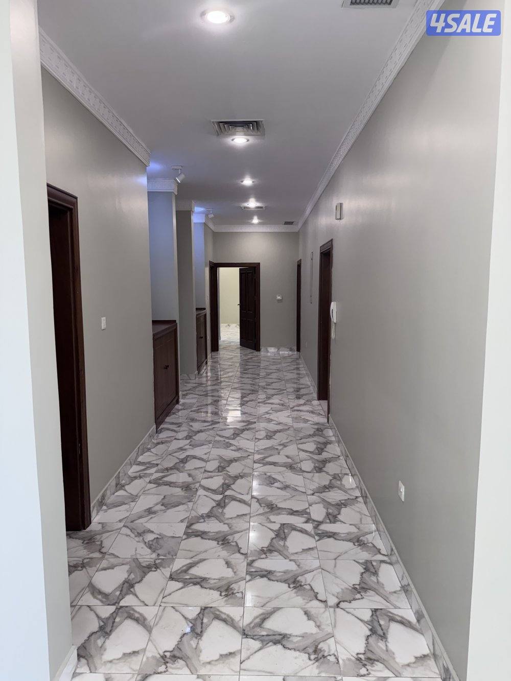 ابو فطيره دور ارضي  تشطيب راقي1