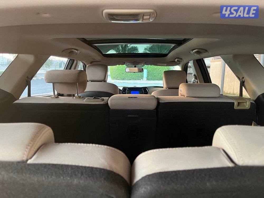 هيونداي جراند سنتافي 2016 بحالة ممتازة صبغ الوكالة بالكامل7