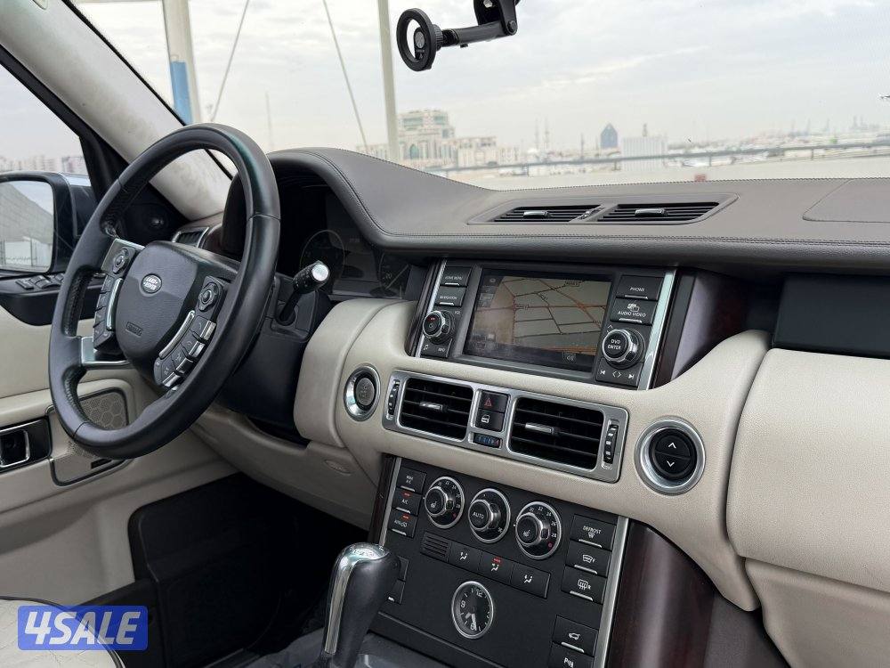 رنج روفر HSE موديل 2012 عداد 191 الف كم بحاله ممتازه7