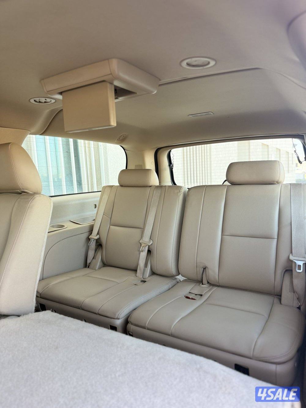 اسكاليد - موديل 2014 - عداد 303 - صبغ الوكاله - اعلى درجه - شرط الفحص7