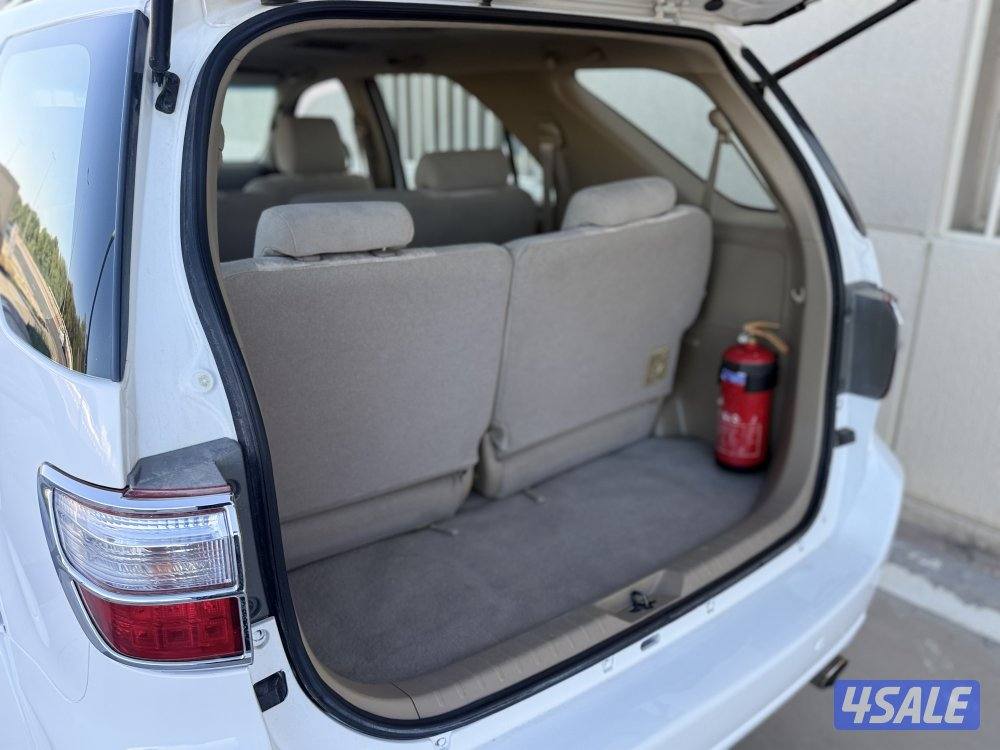 تويوتا فورتنر - موديل 2011 - عداد 313 - دبل جير - وارد الساير8