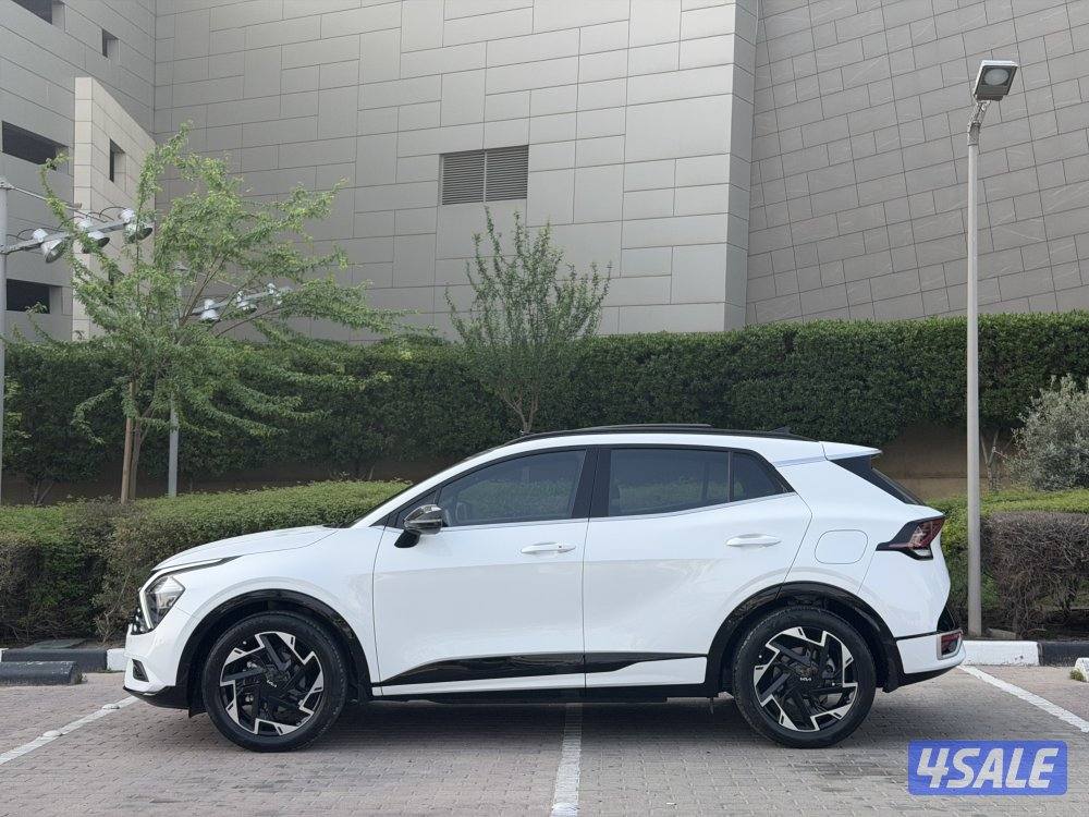 كيا سبورتاج GT LINE موديل 2023 عداد قليل 13 الف كم تحت الكفاله1