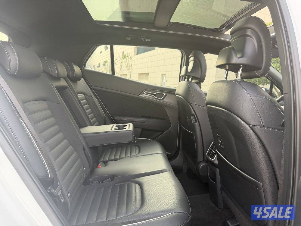 كيا سبورتاج GT LINE موديل 2023 عداد قليل 13 الف كم تحت الكفاله12