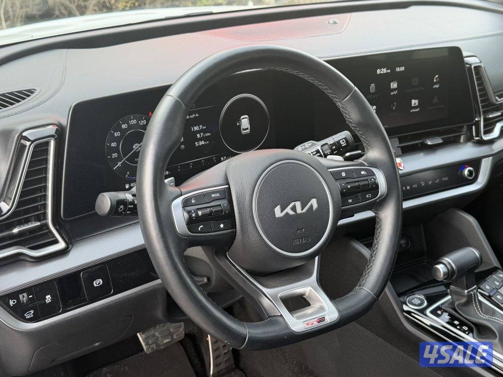 كيا سبورتاج GT LINE موديل 2023 عداد قليل 13 الف كم تحت الكفاله14