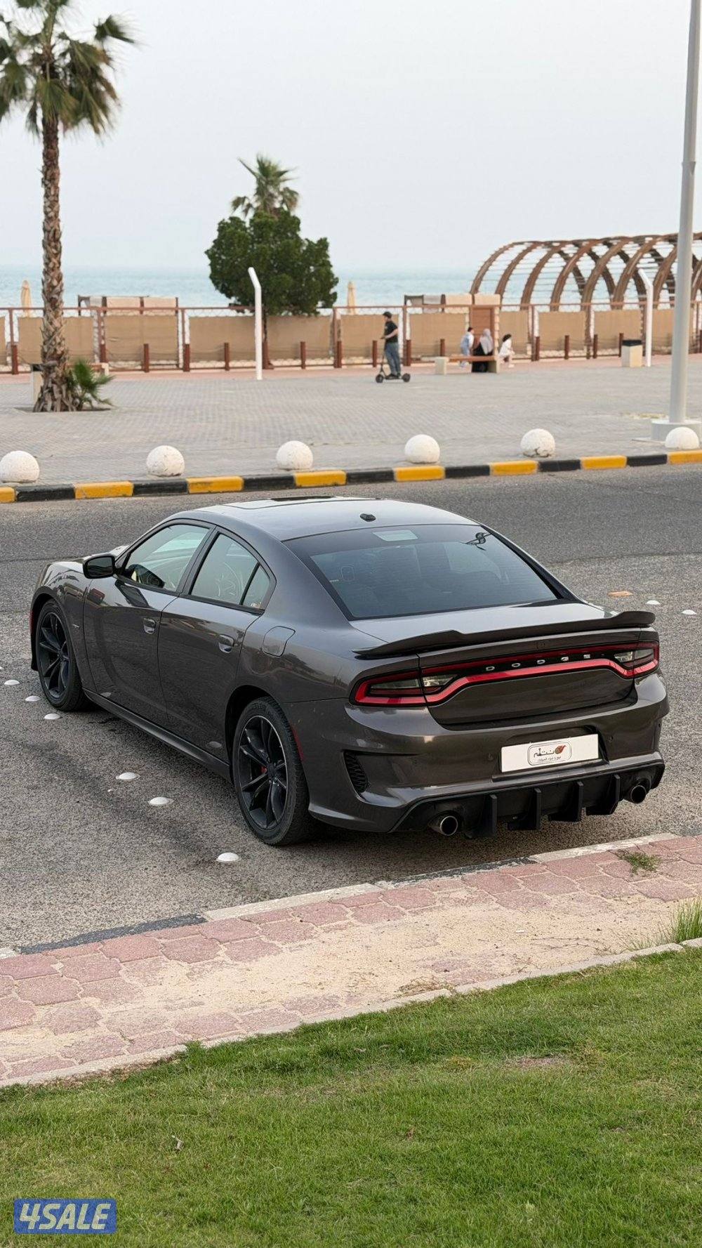 تشارجر RT موديل 2015 / بحاله ممتازه1