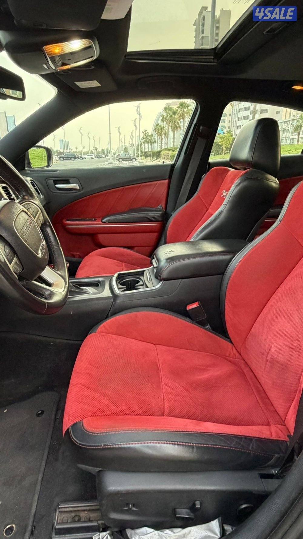 تشارجر RT موديل 2015 / بحاله ممتازه9