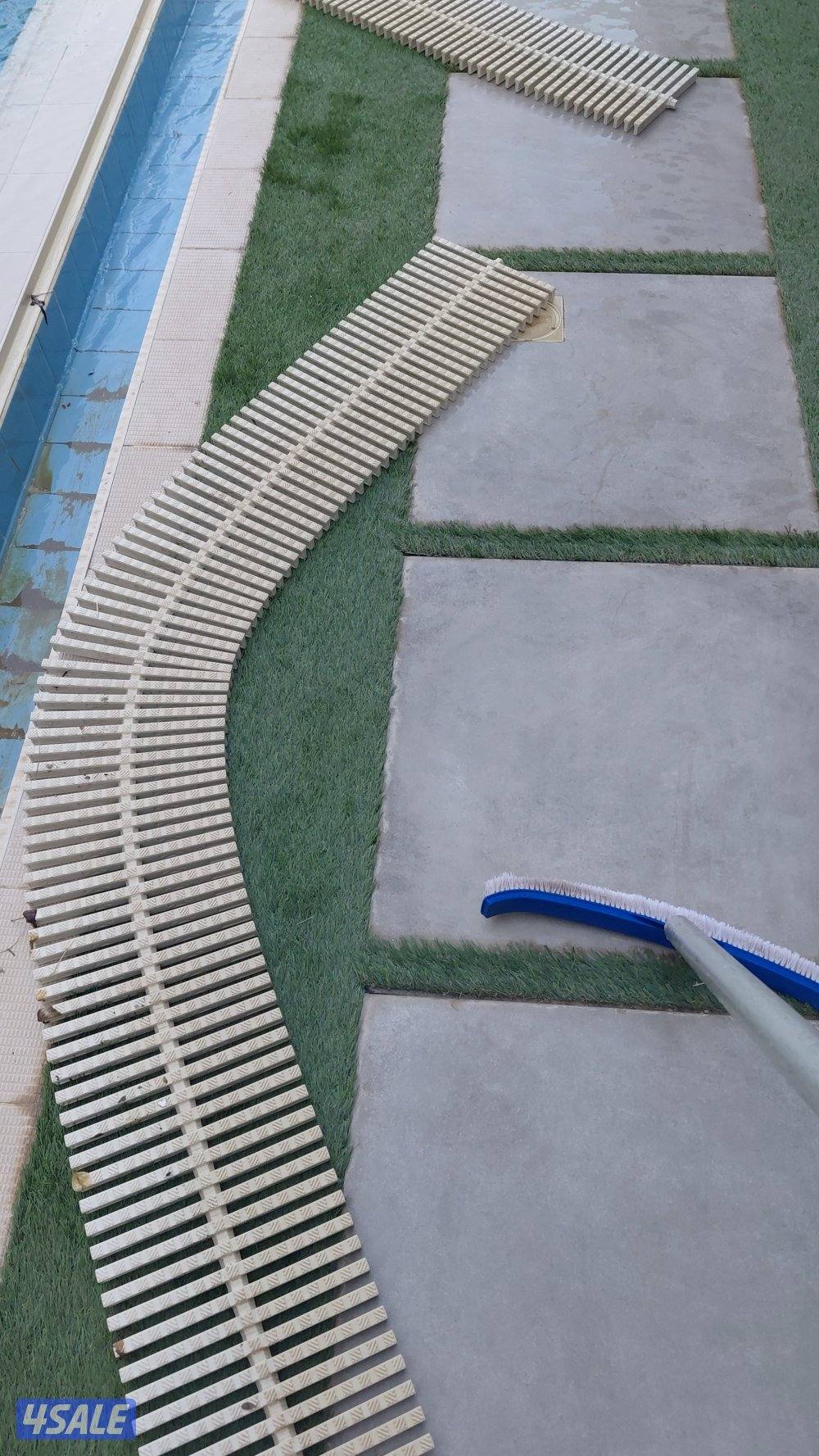 ​تنظيف، صيانة، وتصليح.. عناية فائقة لمسبحك في مكان واحد.0