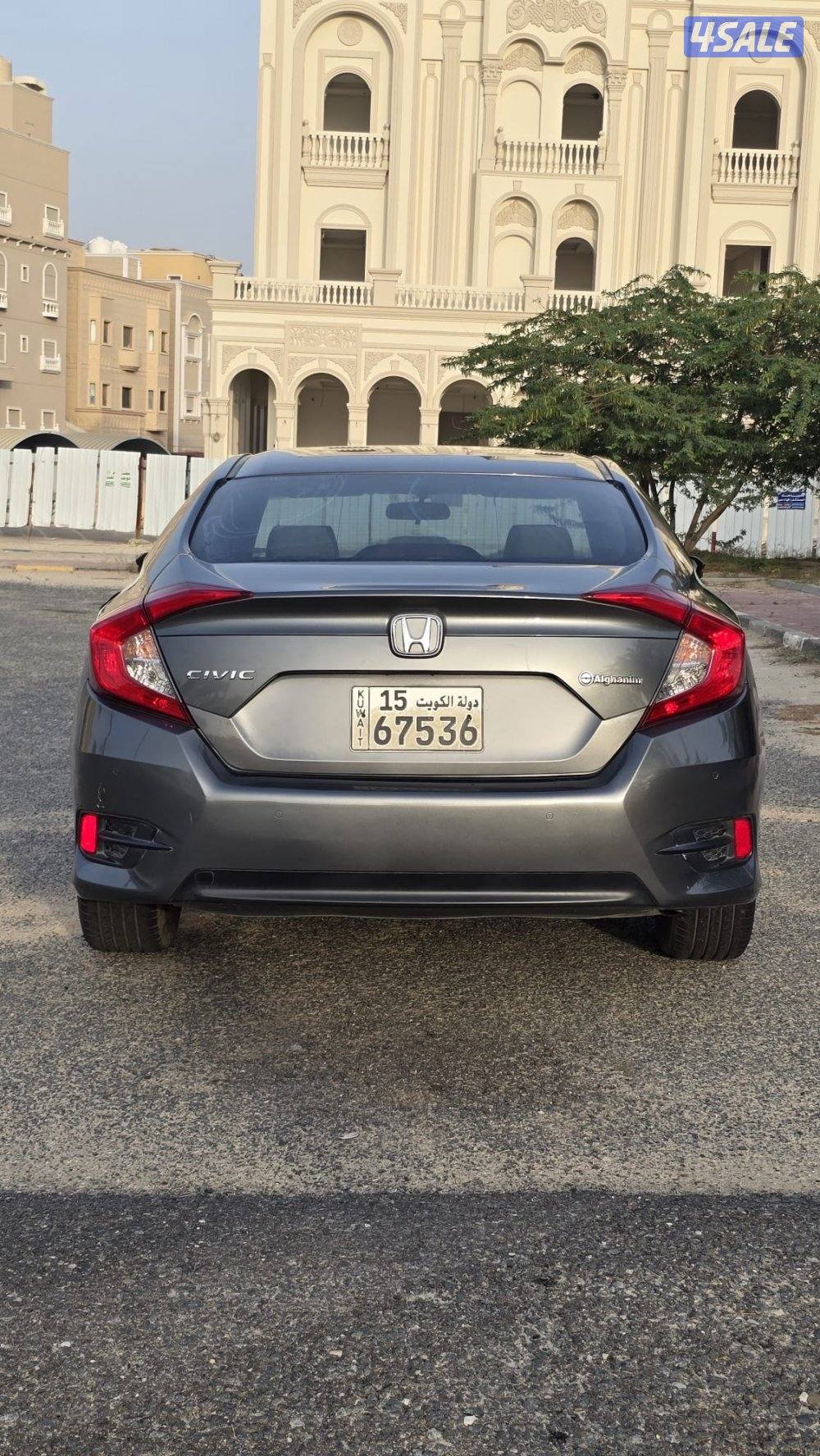 للبيع هوندا سيفيك _ 2020 _ عداد 1210