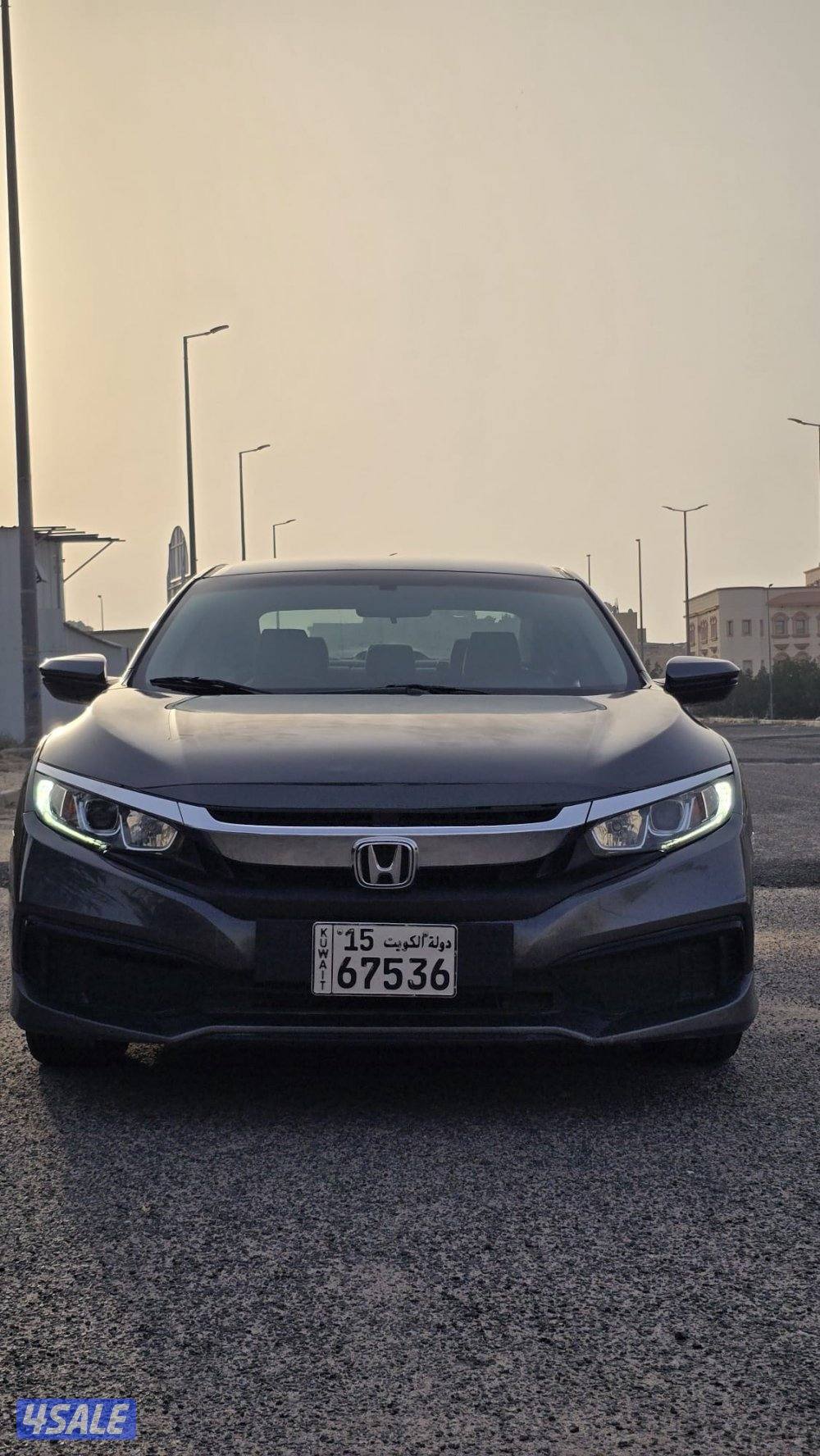 للبيع هوندا سيفيك _ 2020 _ عداد 1211