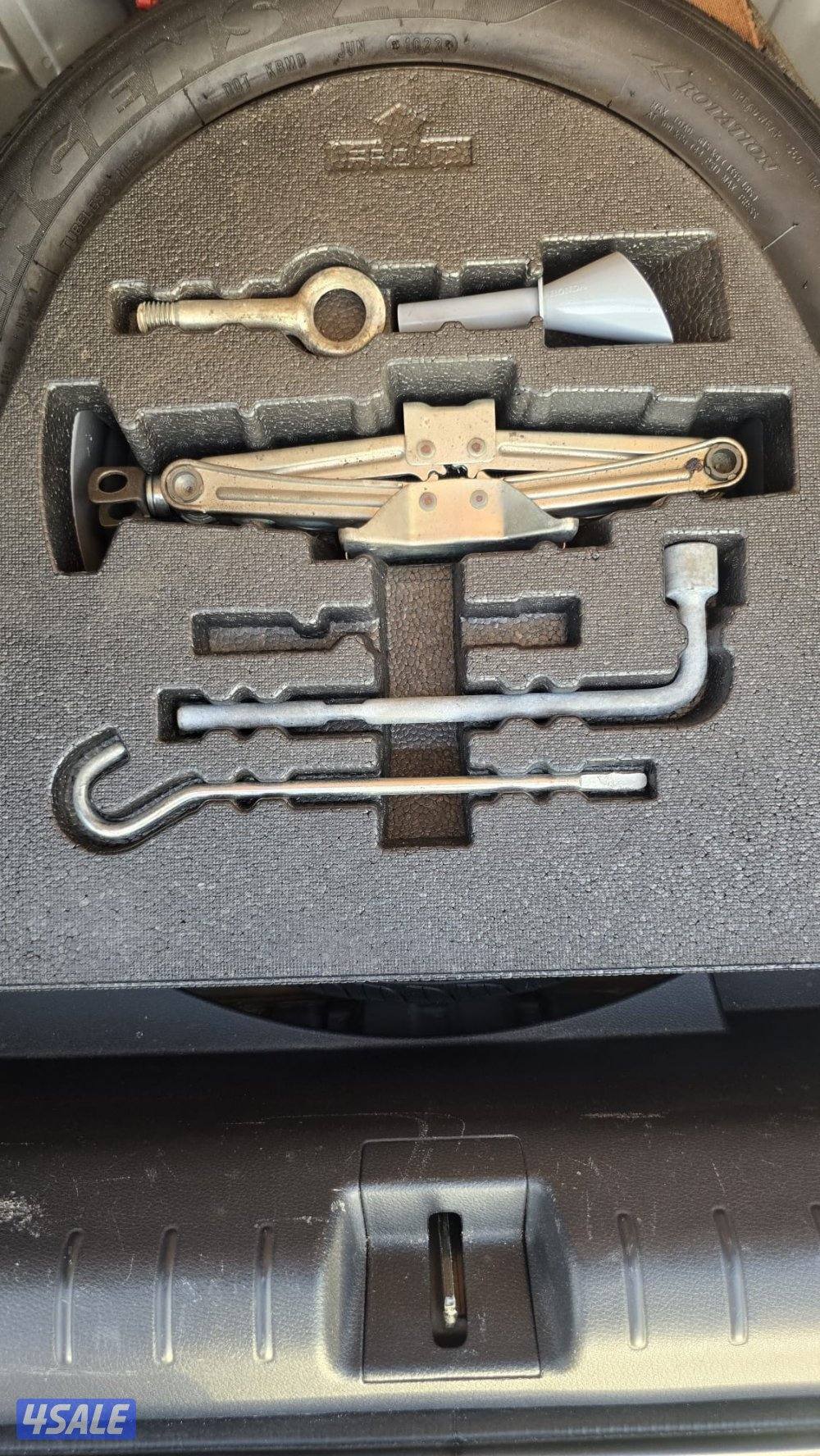 للبيع هوندا سيفيك _ 2020 _ عداد 1216