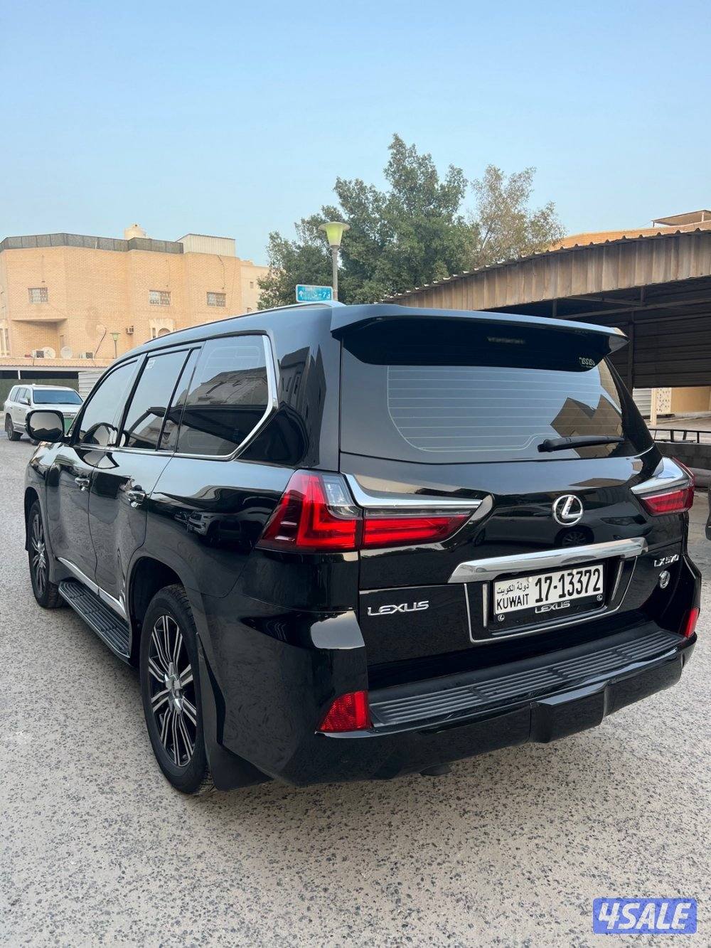 للبيع لكزس موديل 20205