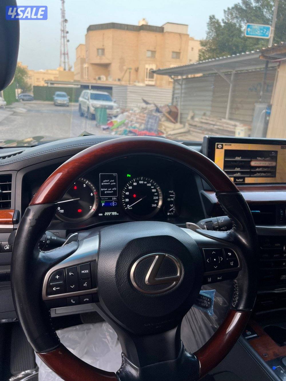 للبيع لكزس موديل 20209