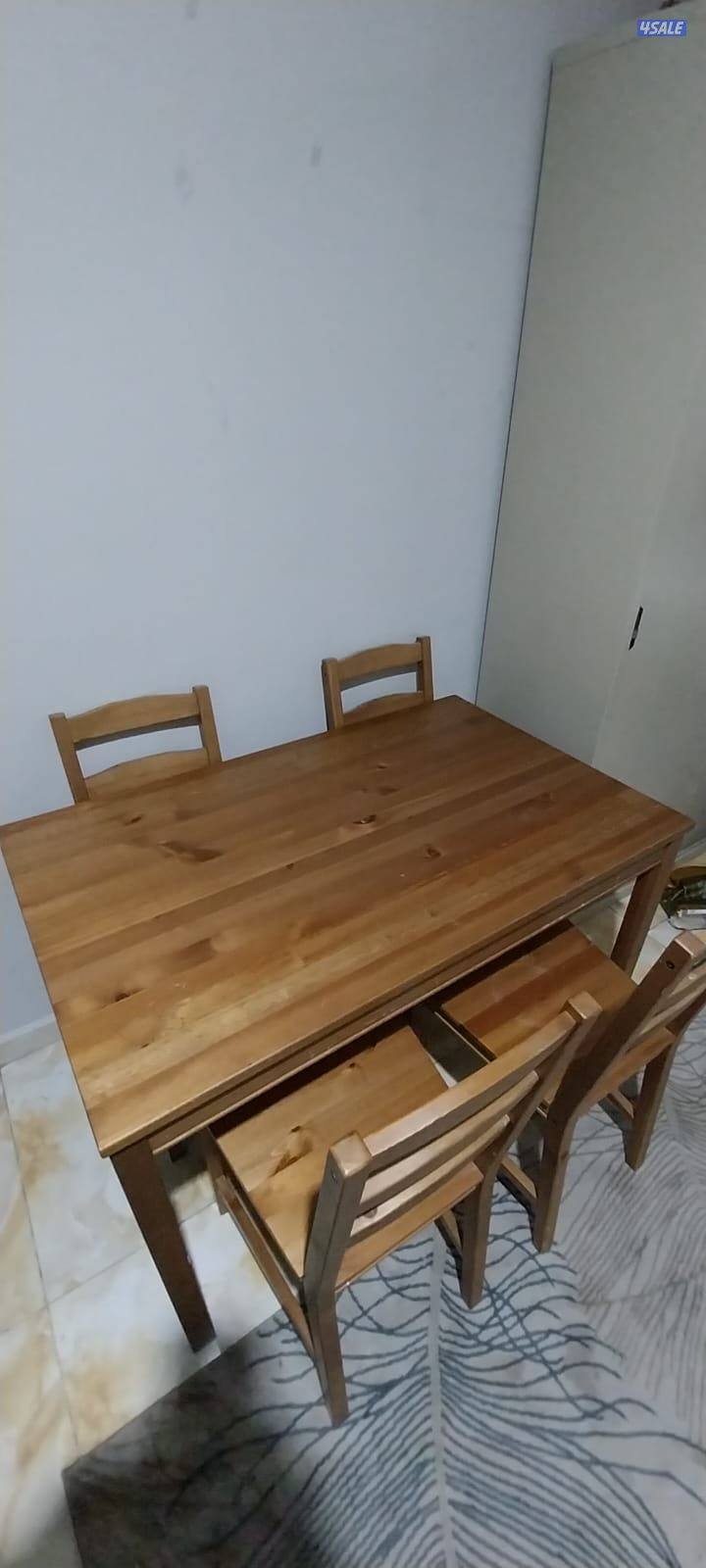 Dining table 10 kd & tv table for cheap price 10 kd1